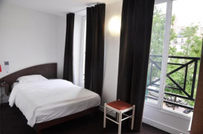 Отель Hotel de la Tour  Париж